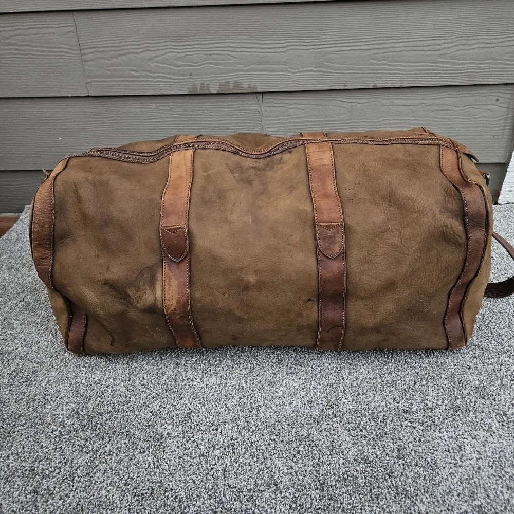 Vintage J CREW Oarsman Rugged Leather Weekender Bag Large Travel Duffle Worn